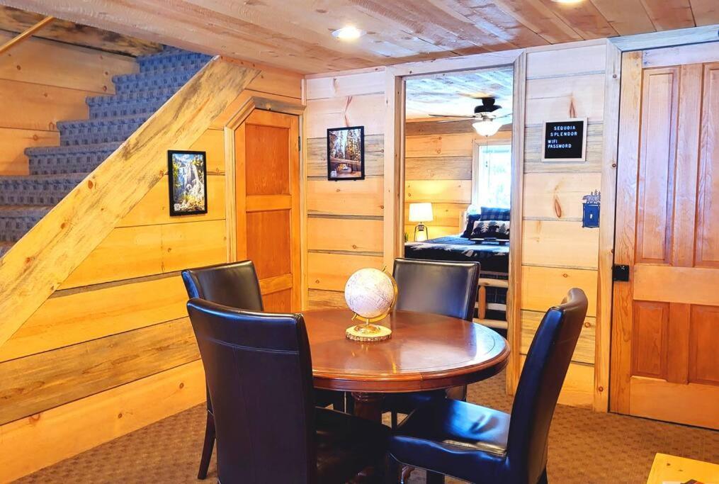 Sequoia Splendor, Inside Kings Canyon Np By Visitors Center Holiday home *
